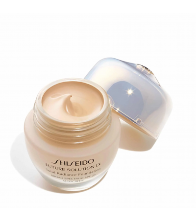 Future Solution Lx Radiance Foundation G3